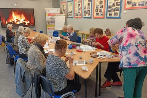 Warsztaty szydełkowania dla seniorów