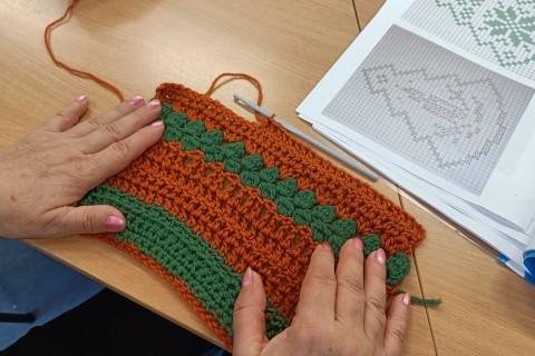 Warsztaty szydełkowania dla seniorów