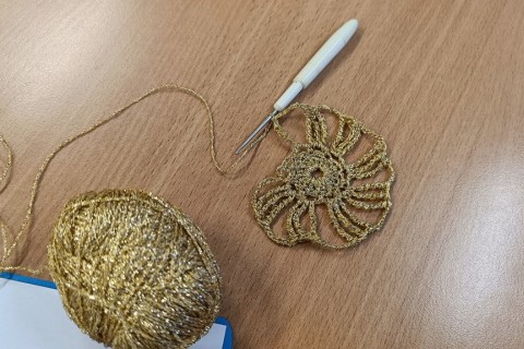 Warsztaty szydełkowania dla seniorów