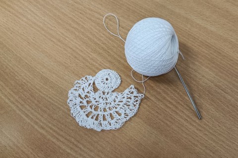 Warsztaty szydełkowania dla seniorów