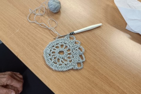 Warsztaty szydełkowania dla seniorów