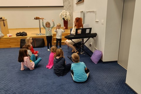 Zajęcia umuzykalniające dla dzieci w wieku 4-5 lat