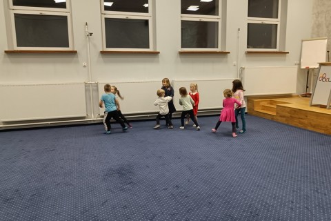 Zajęcia umuzykalniające dla dzieci w wieku 4-5 lat