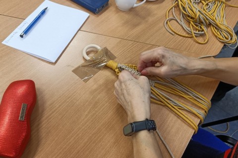 Warsztaty kreatywne dla seniorów - makrama dla początkujących