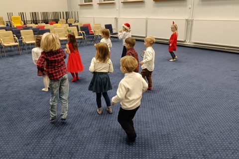 Zajęcia umuzykalniające dla dzieci w wieku 4-5 lat