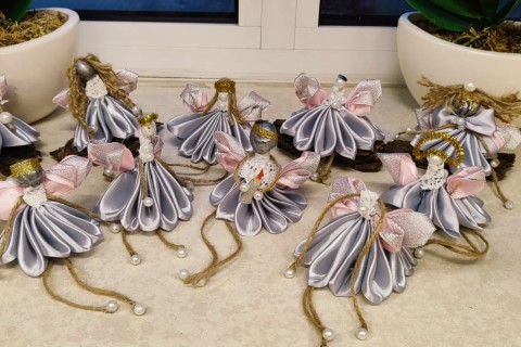 Warsztaty kreatywne  dla dorosłych - ozdoby świąteczne ze wstążki