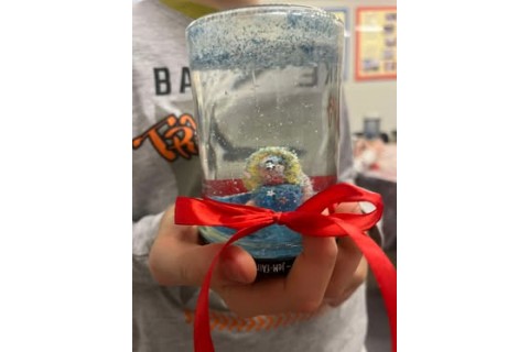 Warsztaty kreatywne dla dzieci od 9 lat - śnieżna kula