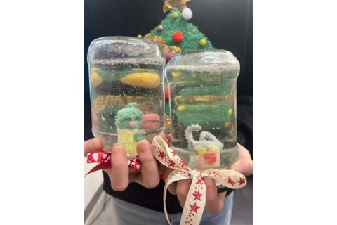 Warsztaty kreatywne dla dzieci od 9 lat - śnieżna kula