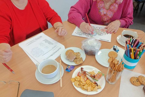 Czwartkowe spotkania Seniorów przy kawie i herbacie