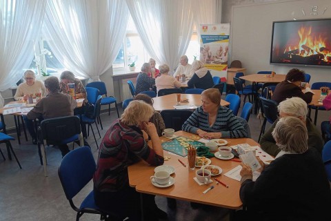 Czwartkowe spotkania Seniorów przy kawie i herbacie