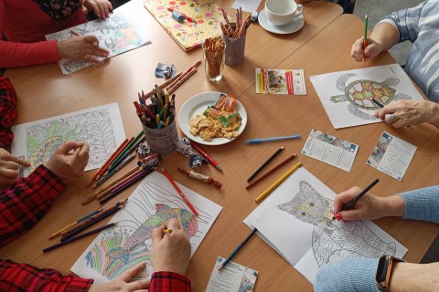 Czwartkowe spotkania Seniorów przy kawie i herbacie