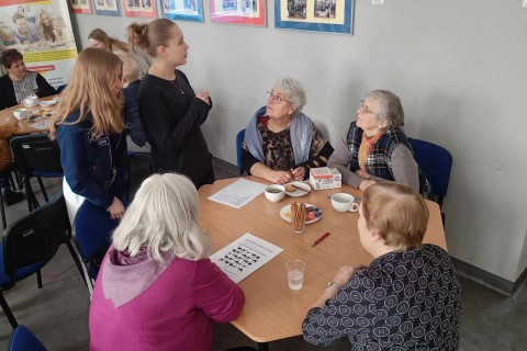 Czwartkowe spotkania Seniorów przy kawie i herbacie