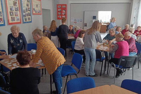 Czwartkowe spotkania Seniorów przy kawie i herbacie