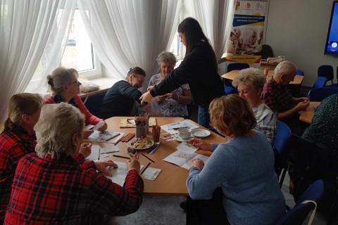 Czwartkowe spotkania Seniorów przy kawie i herbacie