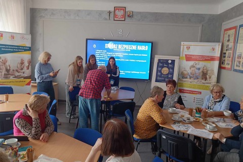 Czwartkowe spotkania Seniorów przy kawie i herbacie