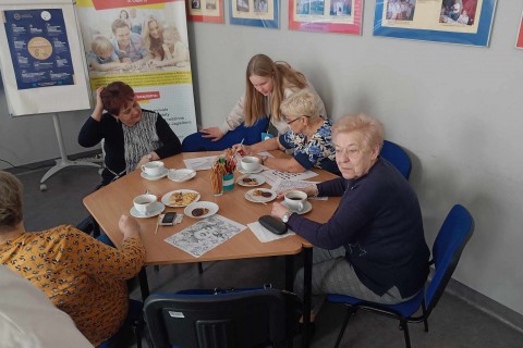 Czwartkowe spotkania Seniorów przy kawie i herbacie