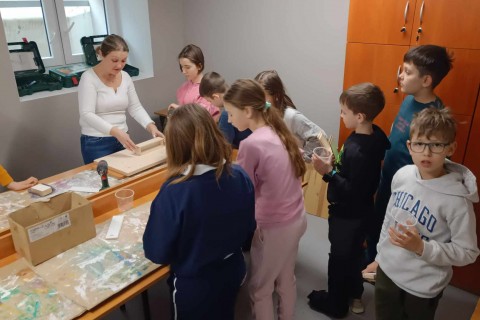 Warsztaty dla dzieci 10+ „Zabawy z drewnem”