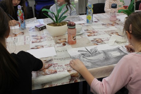 Zajęcia plastyczne dla dzieci 8 -12 lat