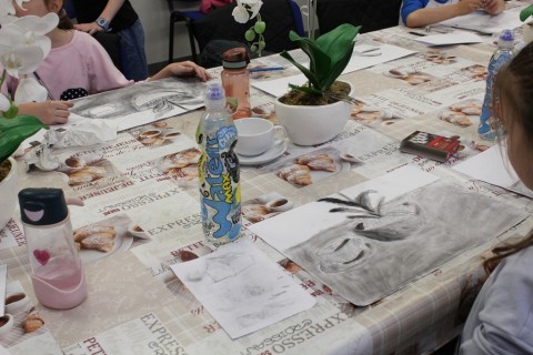 Zajęcia plastyczne dla dzieci 8 -12 lat