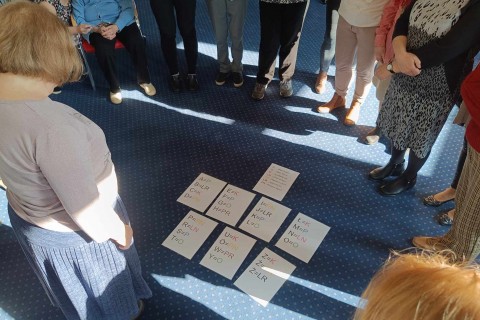 Trening pamięci i koncentracji seniorów na wesoło