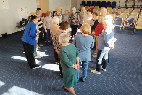 Trening pamięci i koncentracji seniorów na wesoło