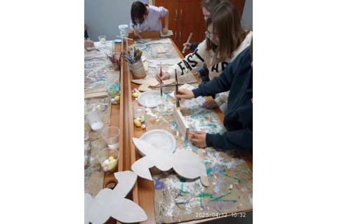 Warsztaty dla dzieci 10+ „Zabawy z drewnem”