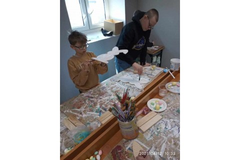 Warsztaty dla dzieci 10+ „Zabawy z drewnem”