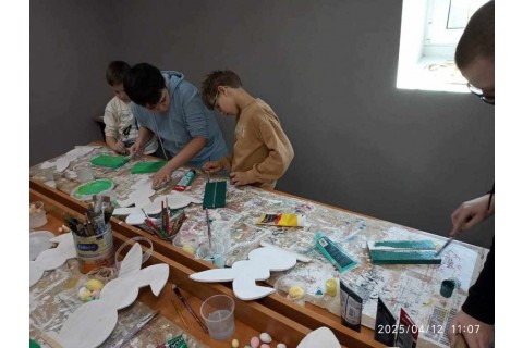 Warsztaty dla dzieci 10+ „Zabawy z drewnem”