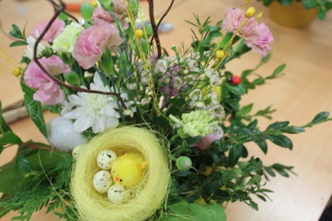 WARSZTATY FLORYSTYCZNE KOMPOZYCJE WIOSENNO - WIELKANOCNE