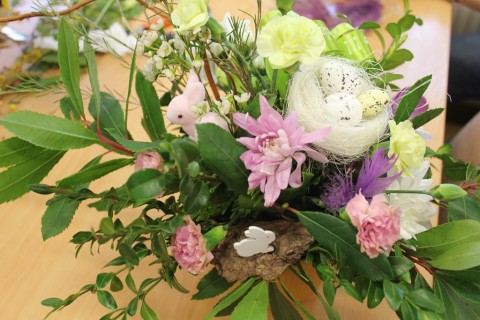 WARSZTATY FLORYSTYCZNE KOMPOZYCJE WIOSENNO - WIELKANOCNE