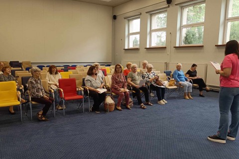 Trening pamięci i koncentracji seniorów na wesoło