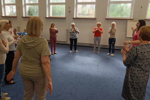 Trening pamięci i koncentracji seniorów na wesoło