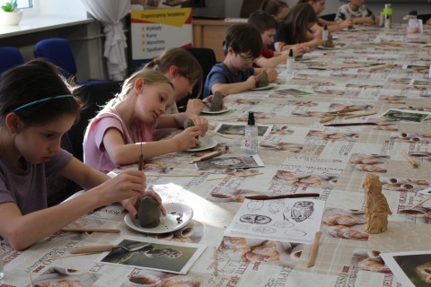 Zajęcia plastyczne dla dzieci 8 -12 lat