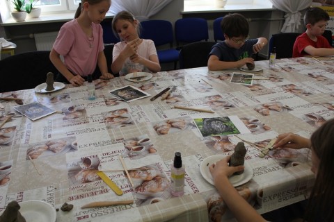 Zajęcia plastyczne dla dzieci 8 -12 lat