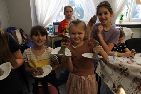 Zajęcia plastyczne dla dzieci 8 -12 lat