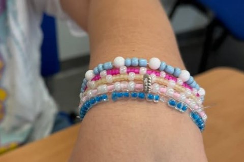 Warsztaty kreatywne dla dzieci 9+ lat biżuteria DIY