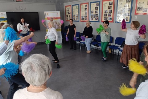 Trening pamięci i koncentracji seniorów na wesoło