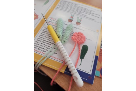 Spotkanie klubu pasjonatów robótek ręcznych