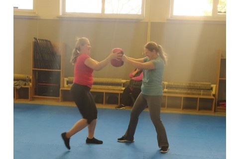 ZAJĘCIA SAMOOBRONY DLA KOBIET