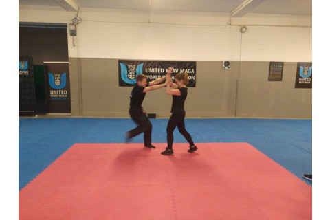 ZAJĘCIA SAMOOBRONY DLA KOBIET