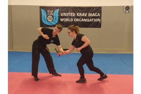 ZAJĘCIA SAMOOBRONY DLA KOBIET