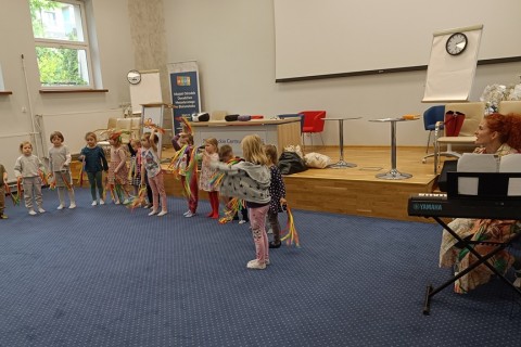 Zajęcia umuzykalniające dla dzieci w wieku 4-5 lat