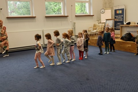Zajęcia umuzykalniające dla dzieci w wieku 4-5 lat