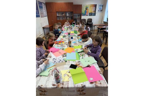 Warsztaty kreatywne dla dzieci 8+ Kartki 3D na Dzień Matki