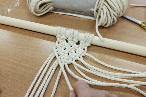 Warsztaty makramy dla seniorów