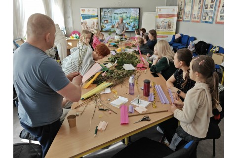 Warsztaty kreatywne dla rodziców z dziećmi 6+ Palmy wielkanocne