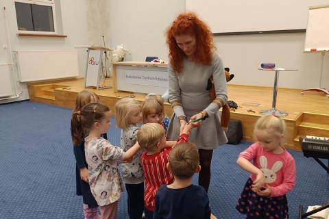 Zajęcia umuzykalniające dla dzieci w wieku 4-5 lat