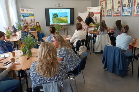 Warsztaty zielarskie - „Kwiaty, które karmią i leczą”