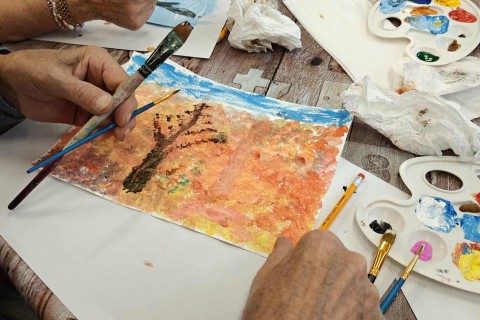 Warsztaty malarstwa dla seniorów - akrylowy pejzaż