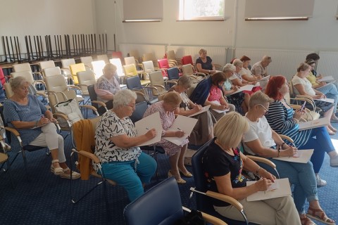 Ćwiczenia pamięci i koncentracji seniorów